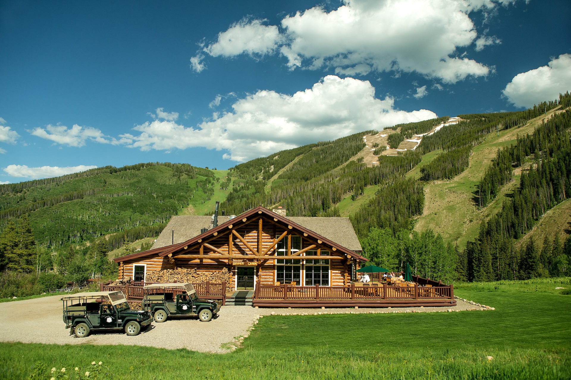 beaver-creek-4x4-tour-to-beanos-cabin