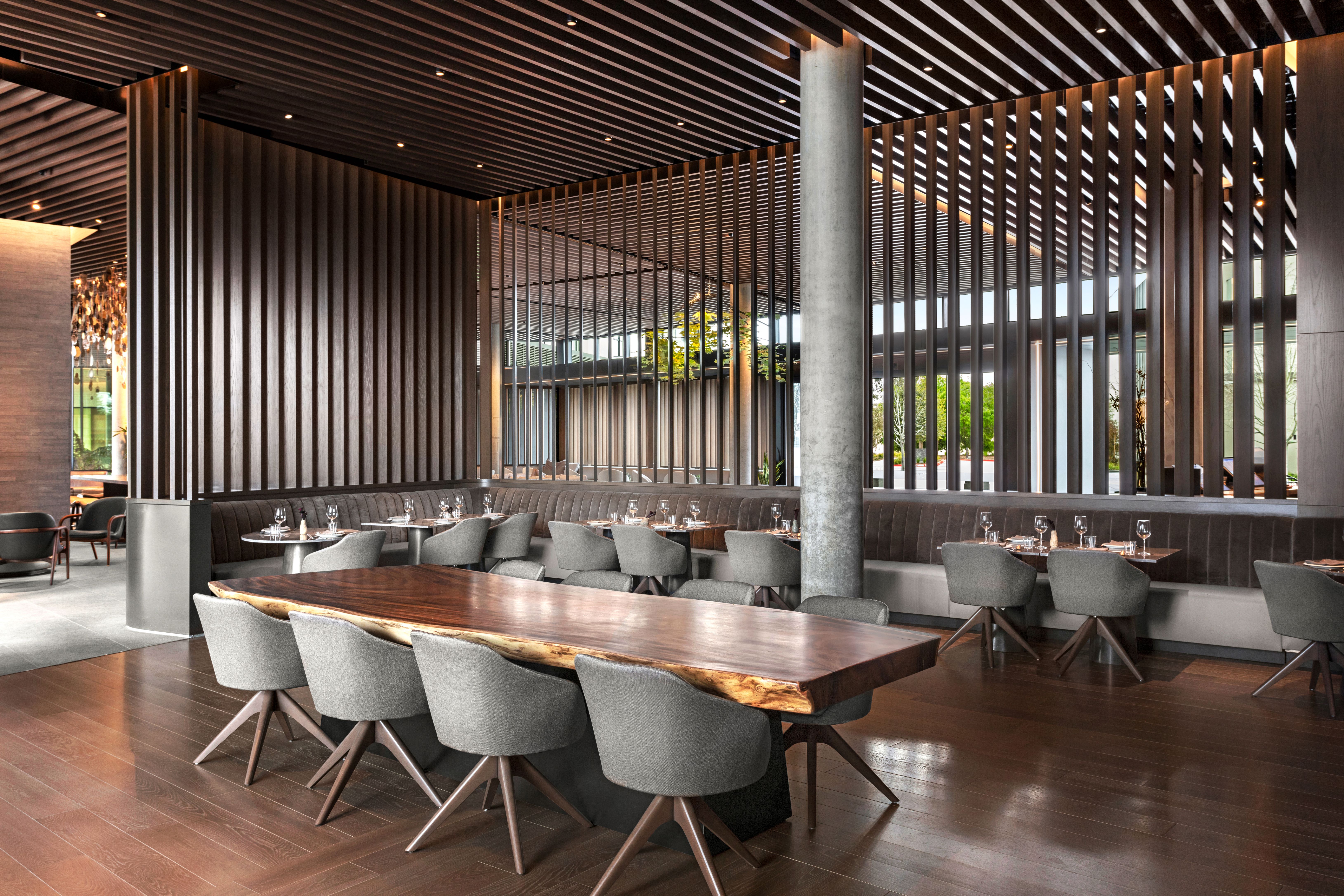 adrestia-restaurant-at-tetra-hotel