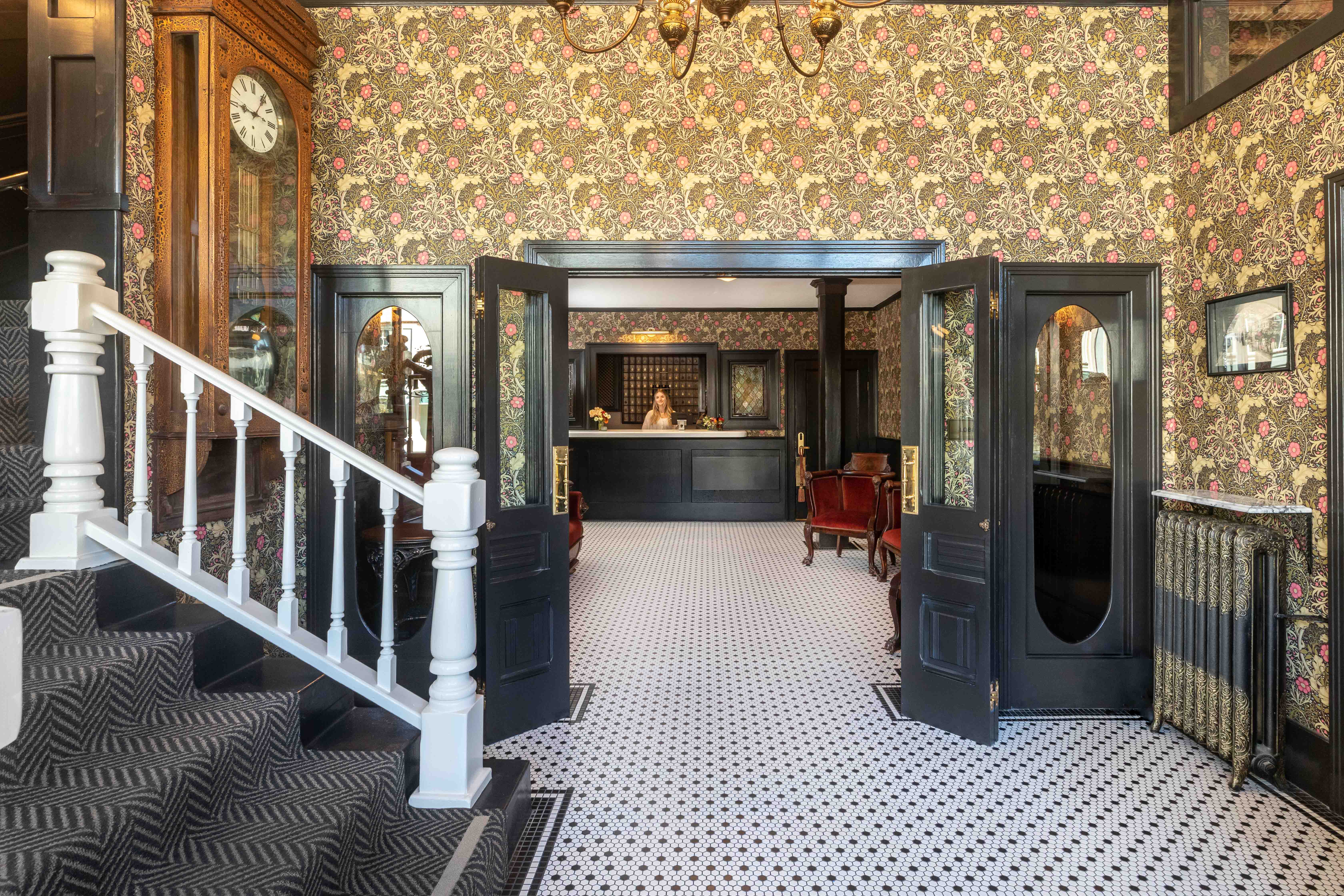 hotel-lobby