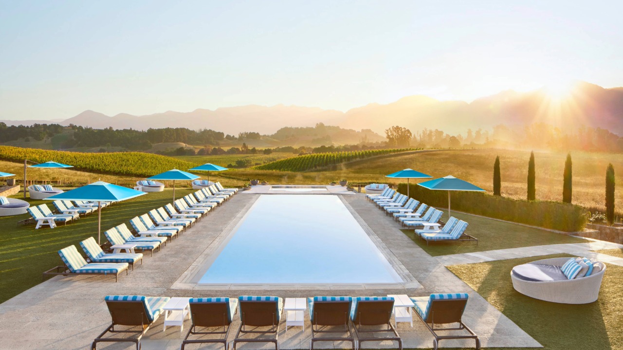 hilltop-pool