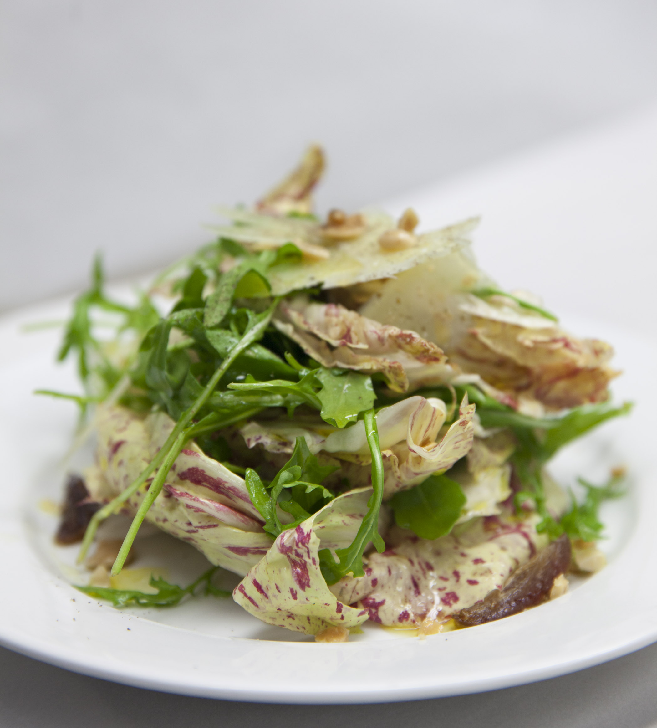 castelfranco-salad-with-manchego-dates