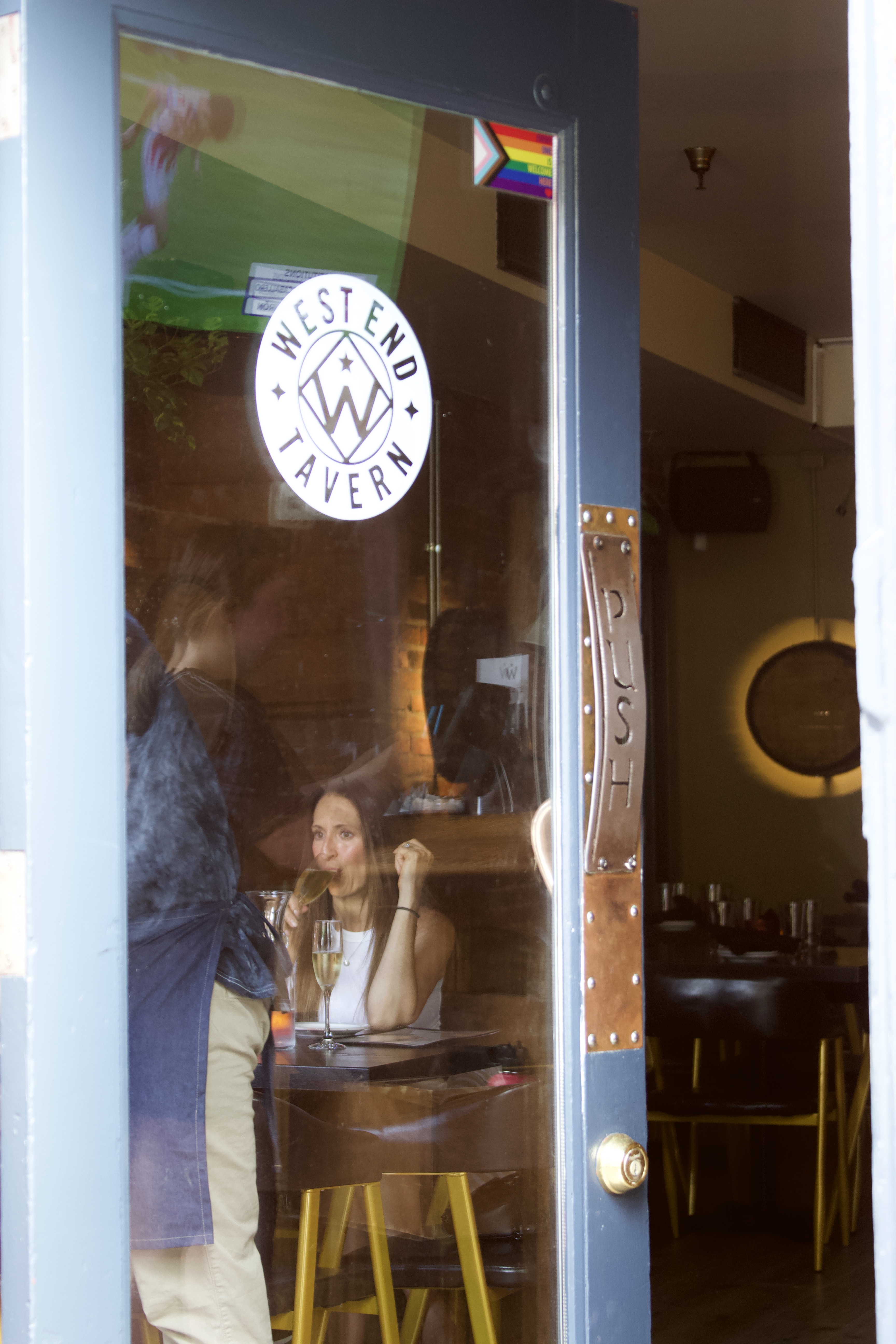 west-end-tavern-anchors-pearl-street-in-boulder