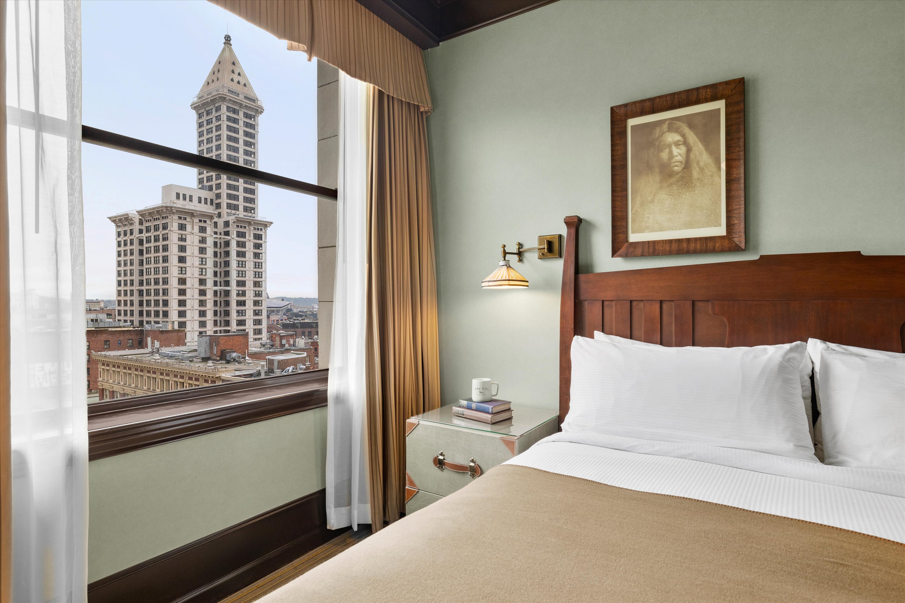 city-view-room