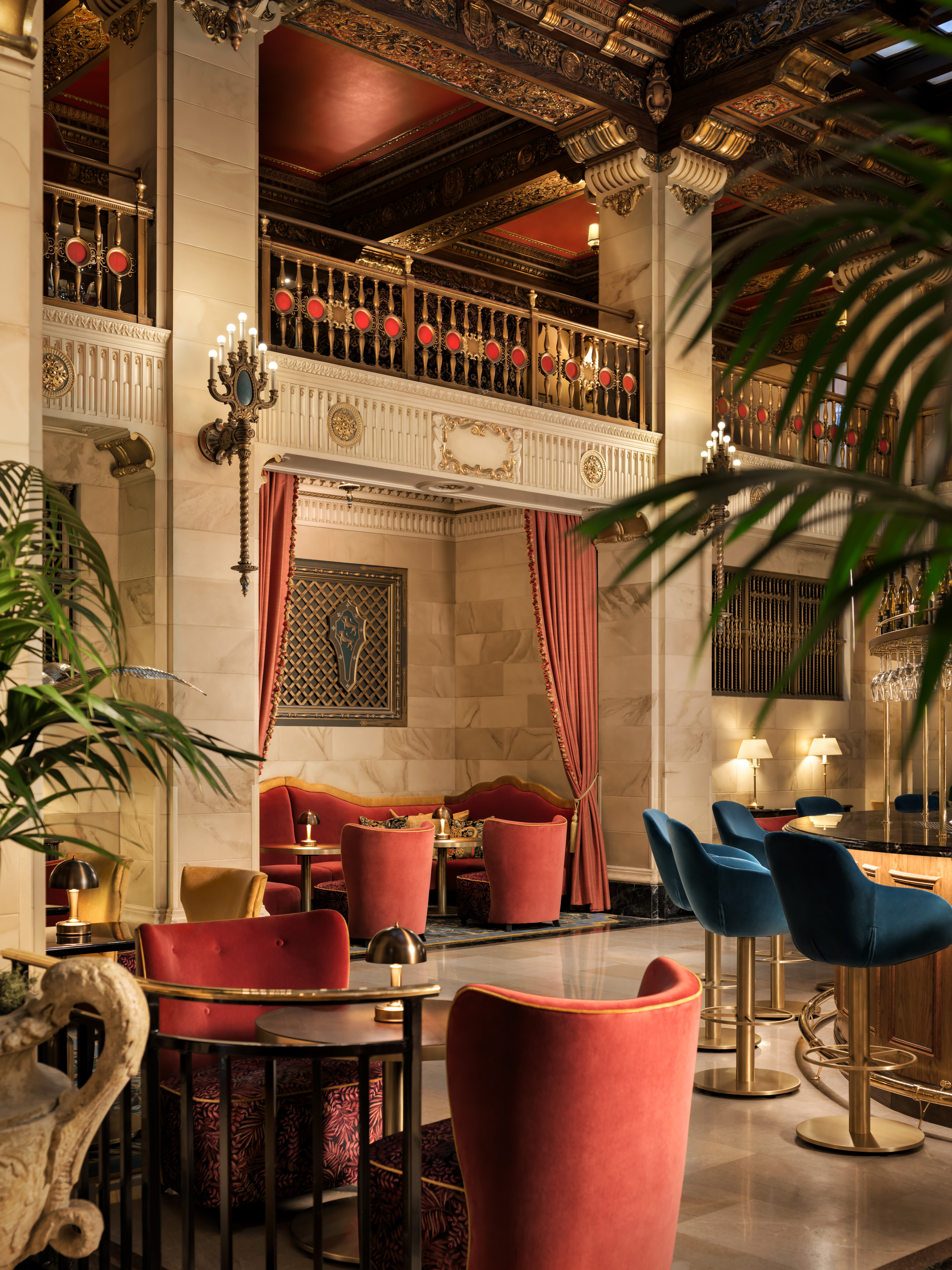 lobby-bar