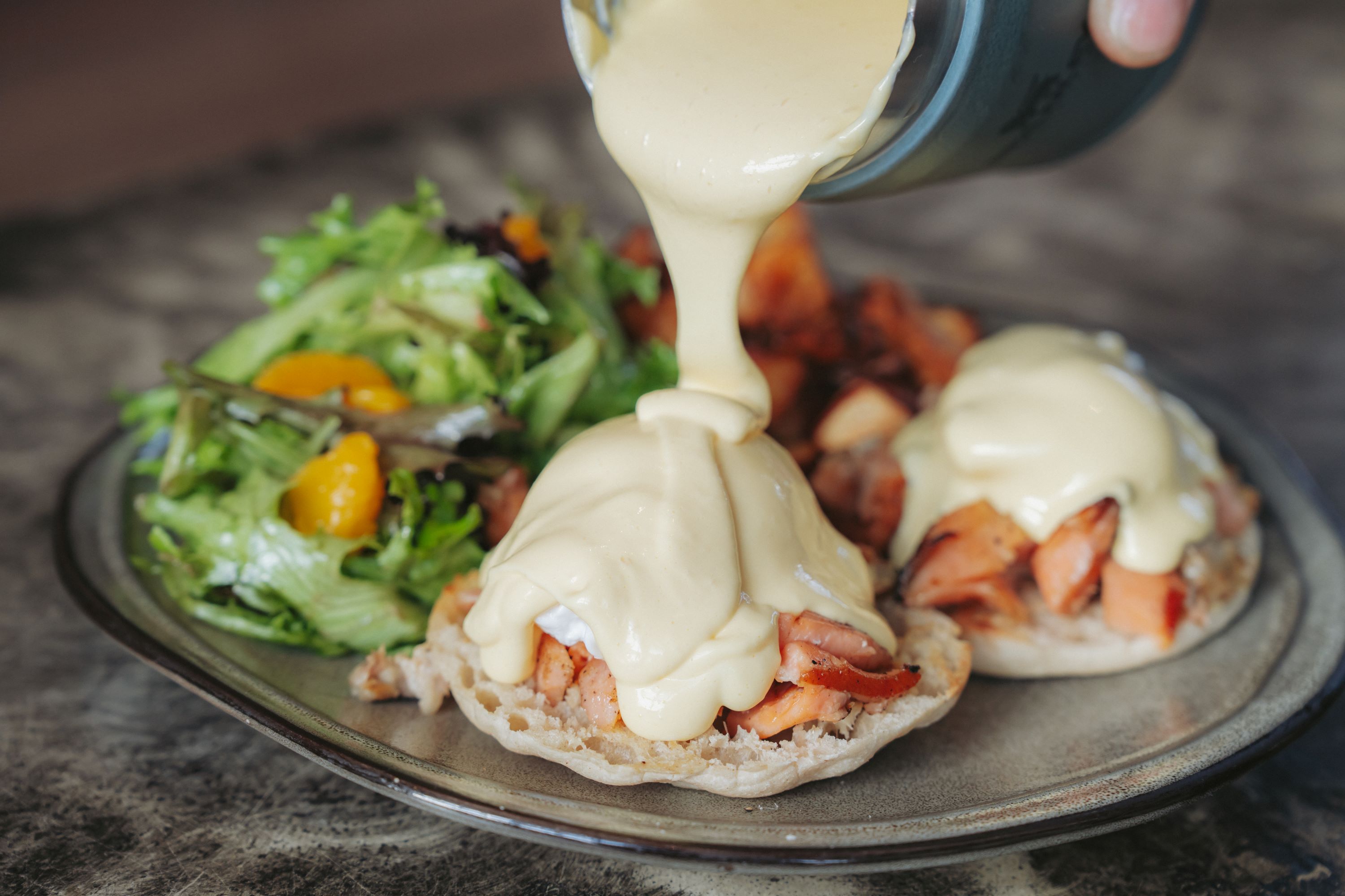 smoked-salmon-benedict