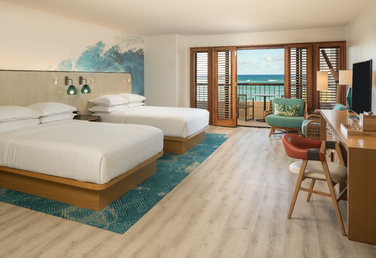 guest-room-at-sheraton-kauai-coconut-beach-resort