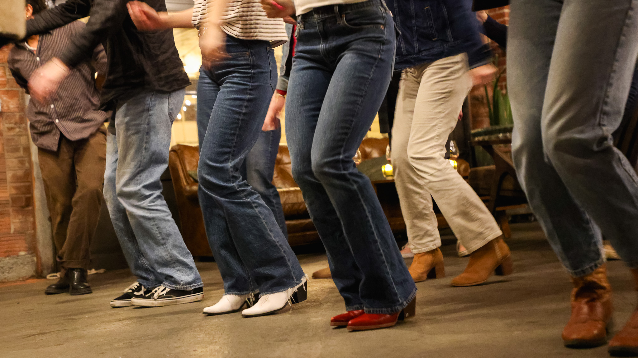 line-dancing-at-stoller-wine-bar-newberg