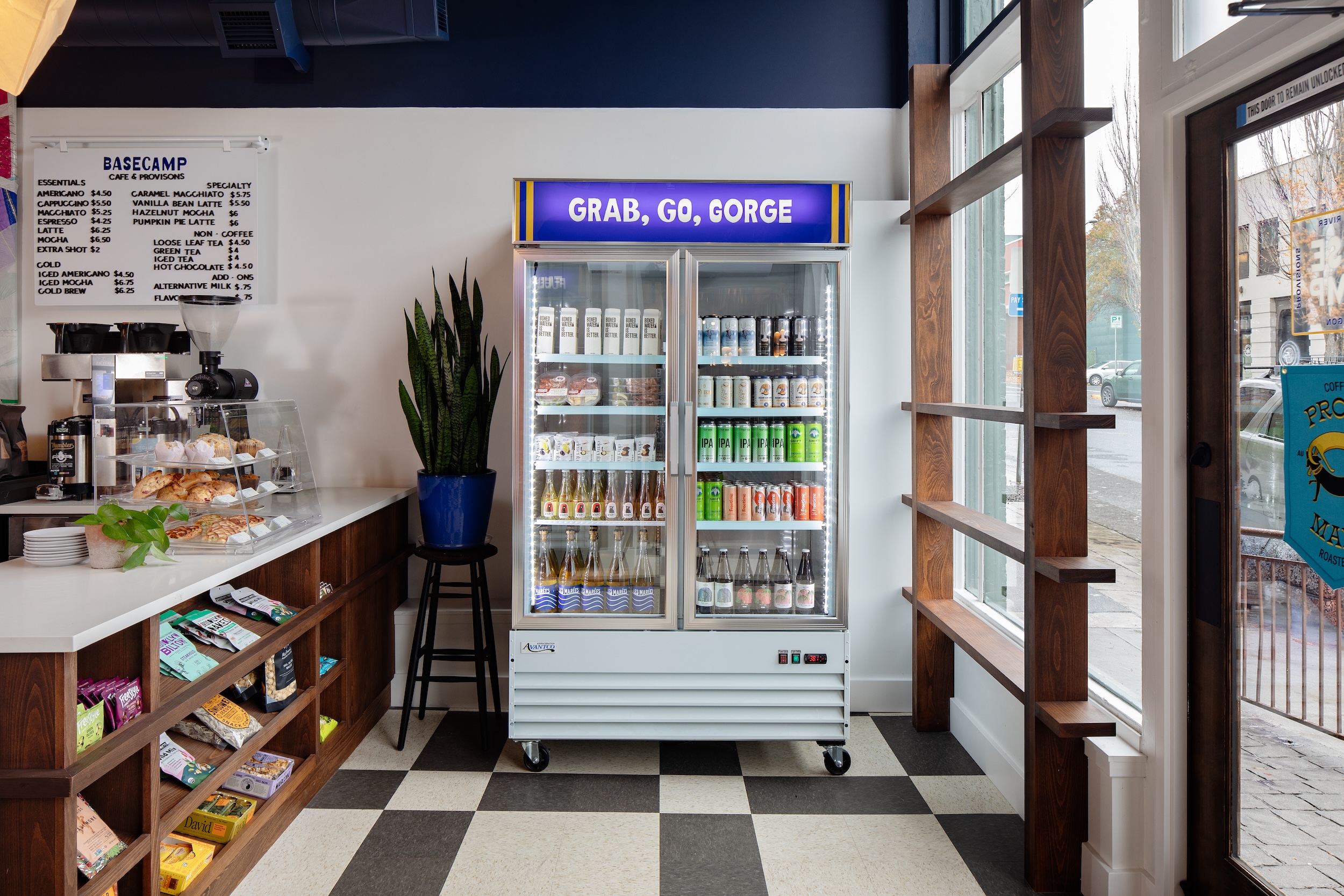 basecamp-cafe-provisions