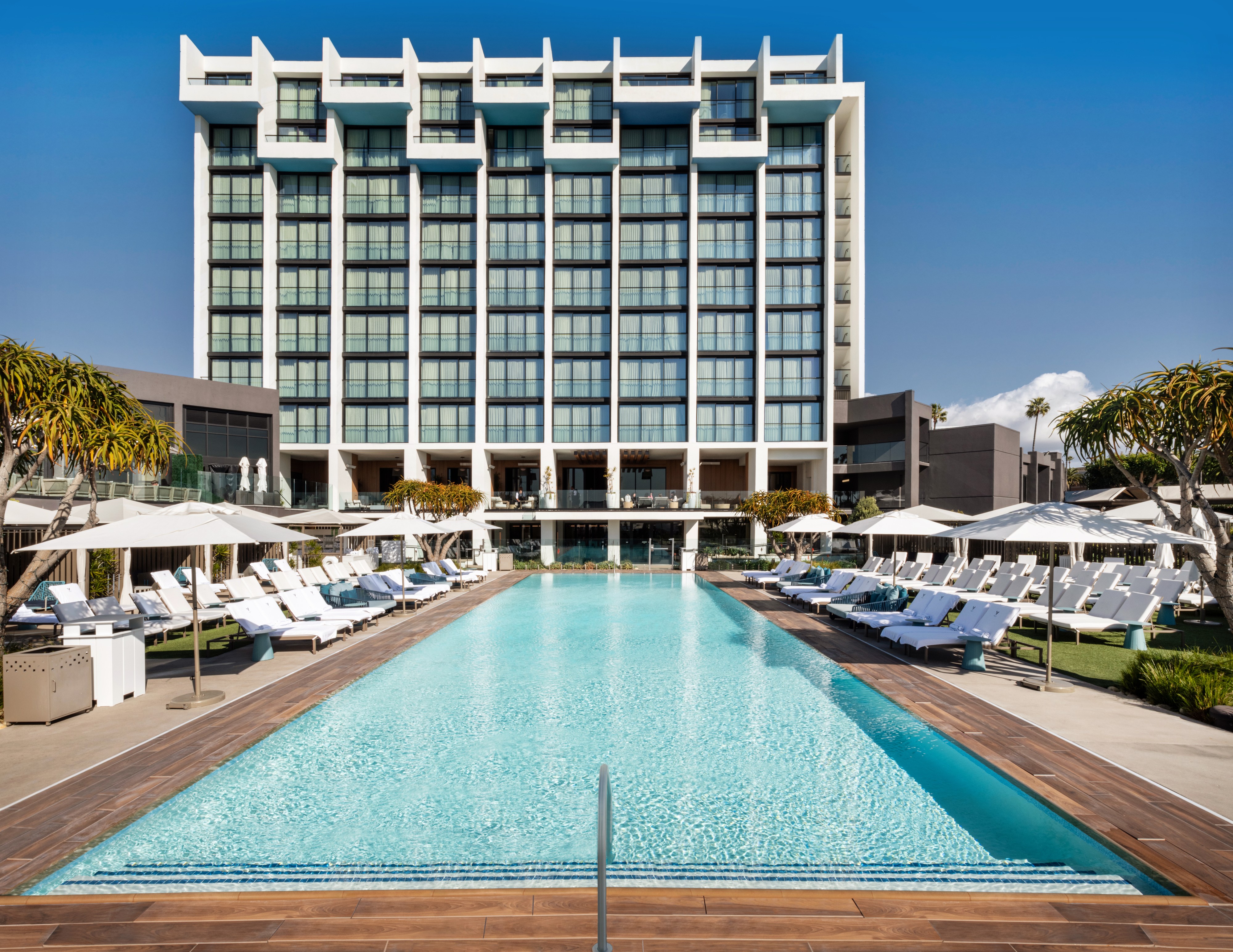 85-ft-vea-pool