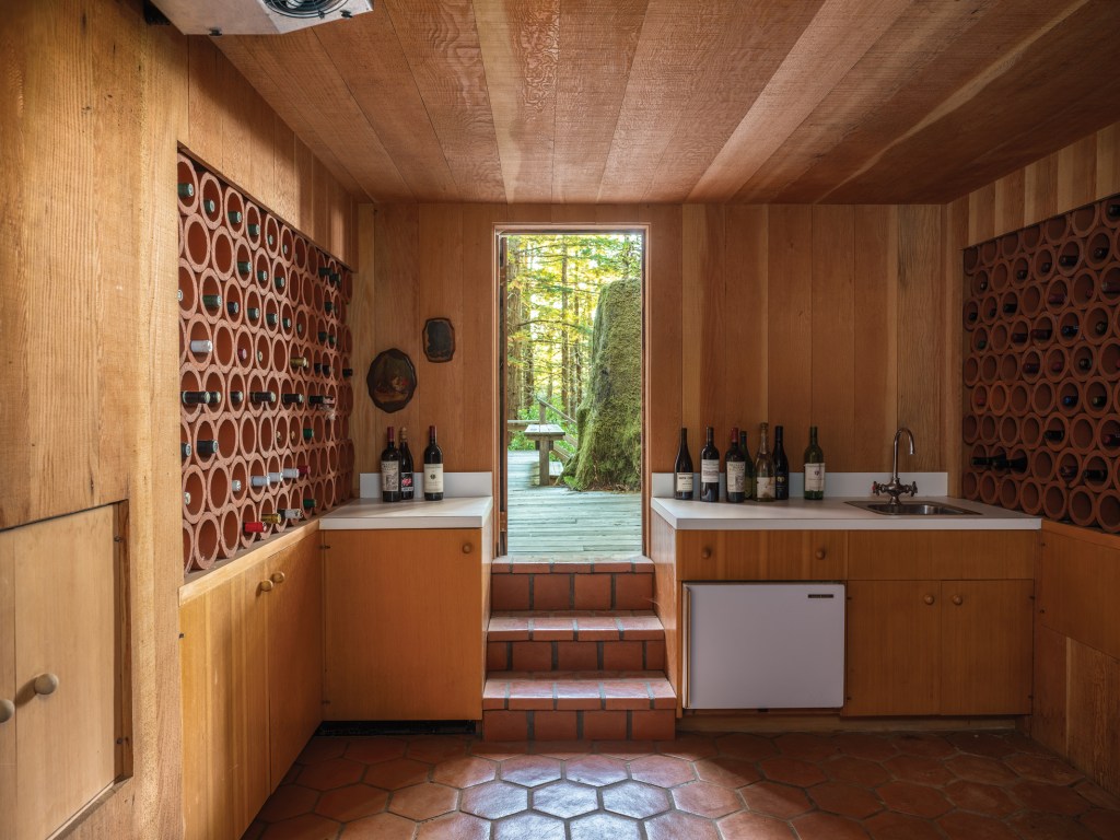 Banner Day Interiors Sea Ranch Wine Room