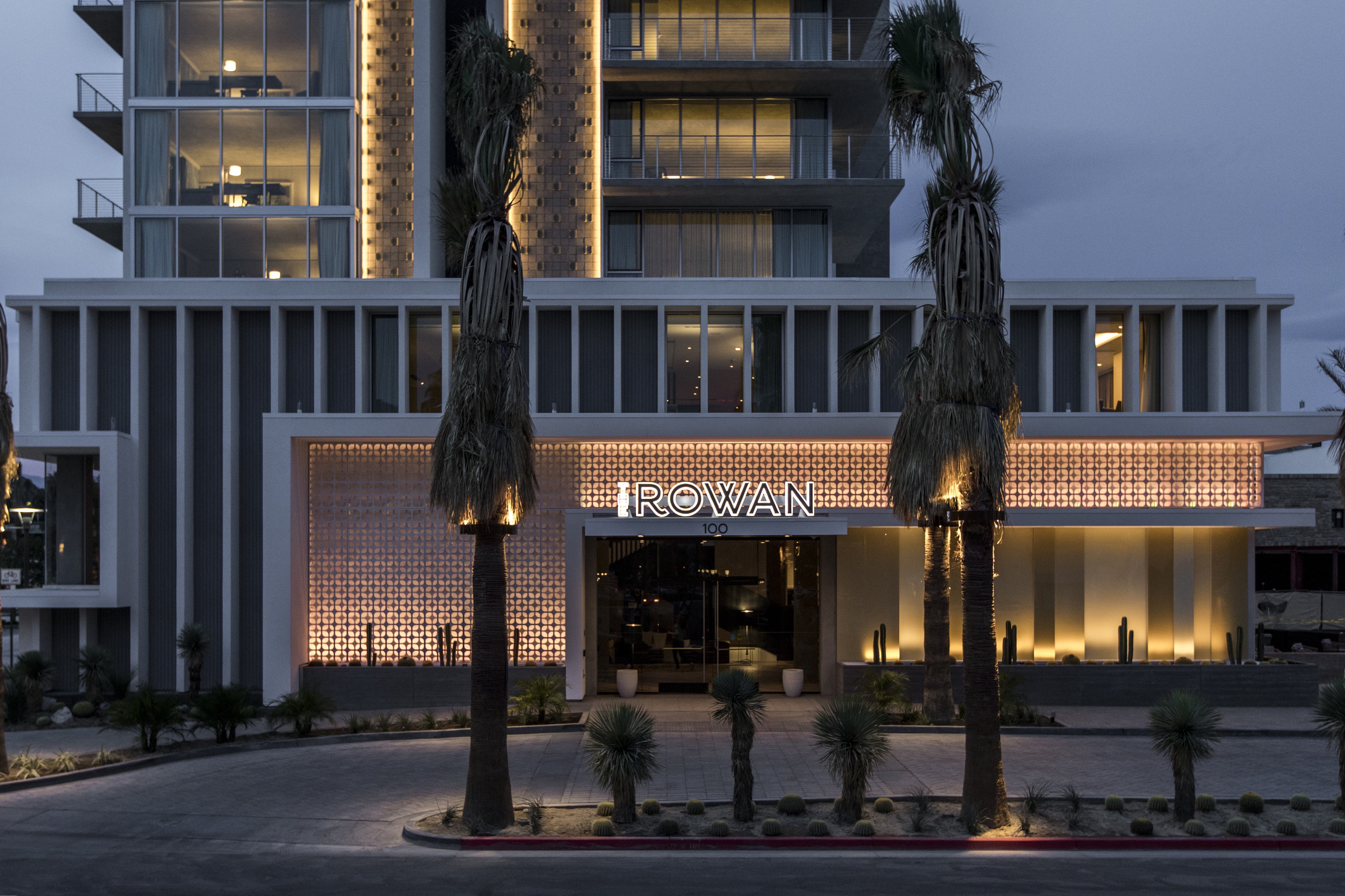 palm-springs-tallest-building-is-a-modern-desert-landmark-with-easy-access-to-arts-culture-entertainment-and-trails