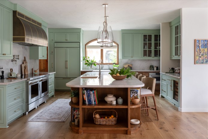 Davis Kitchen by Yvonne Harty