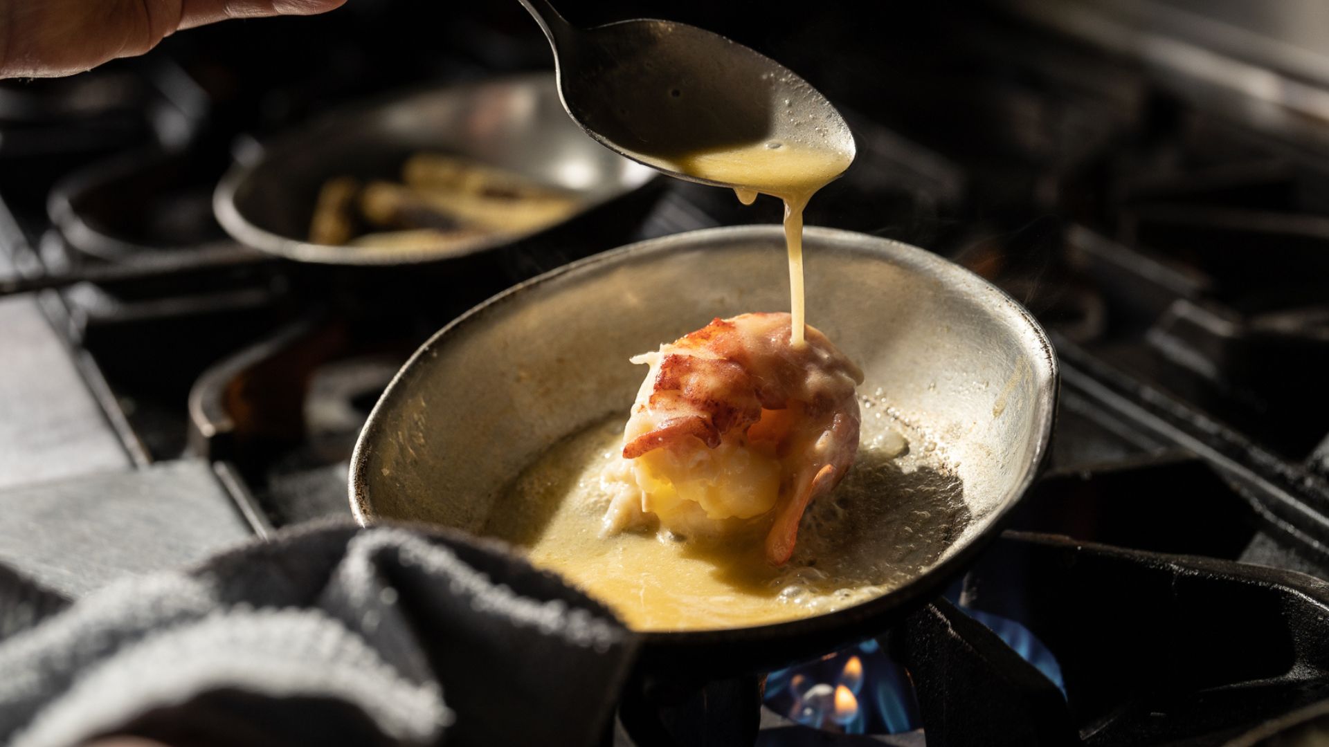 mizuna-butter-poached-scallop