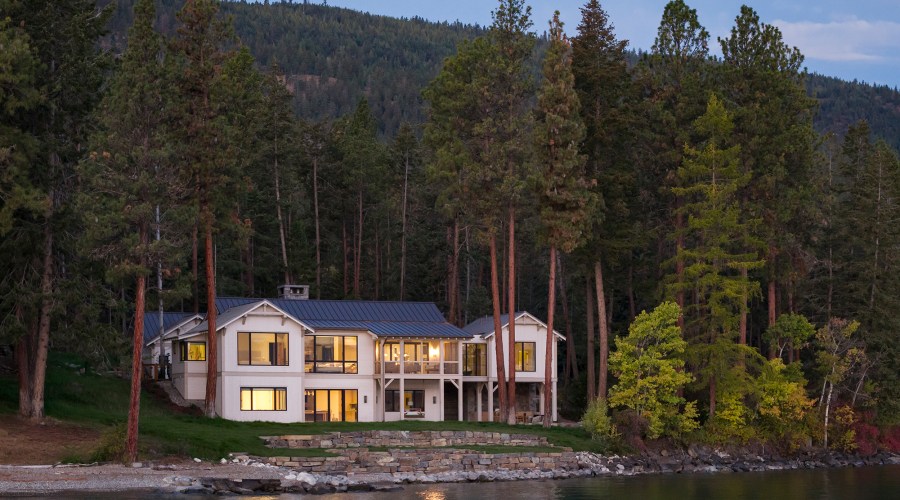Water Meets Wilderness in This Stunning Montana Lake House