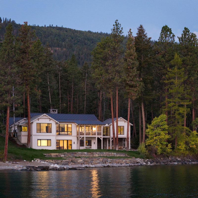 Water Meets Wilderness in This Stunning Montana Lake House