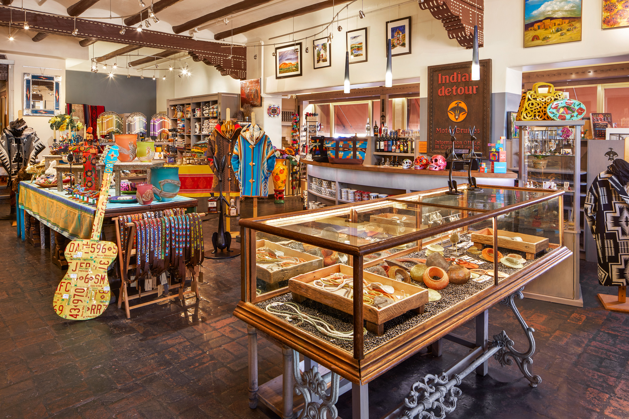 detours-at-la-fonda-gift-shop