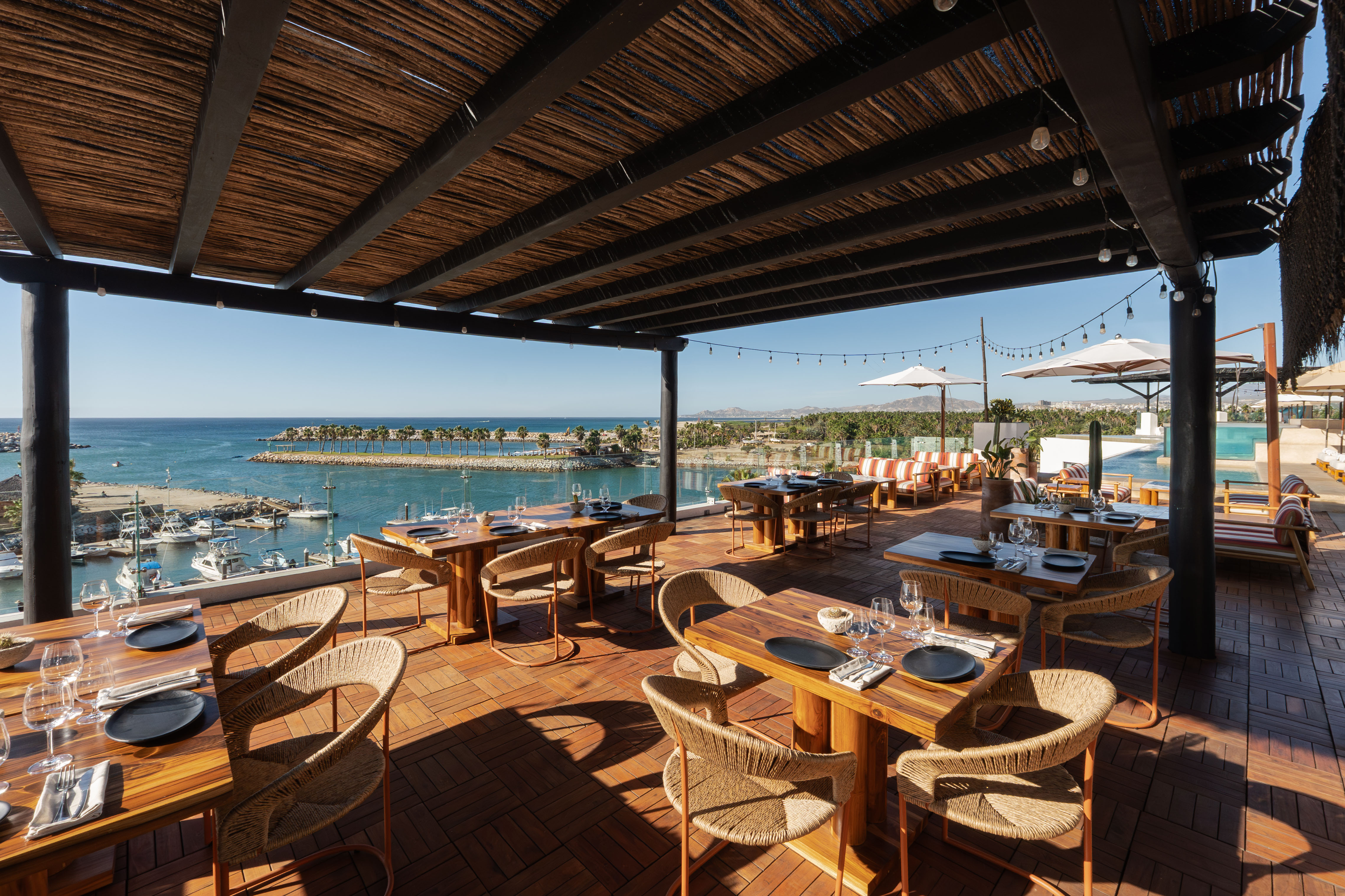 rooftop-dining