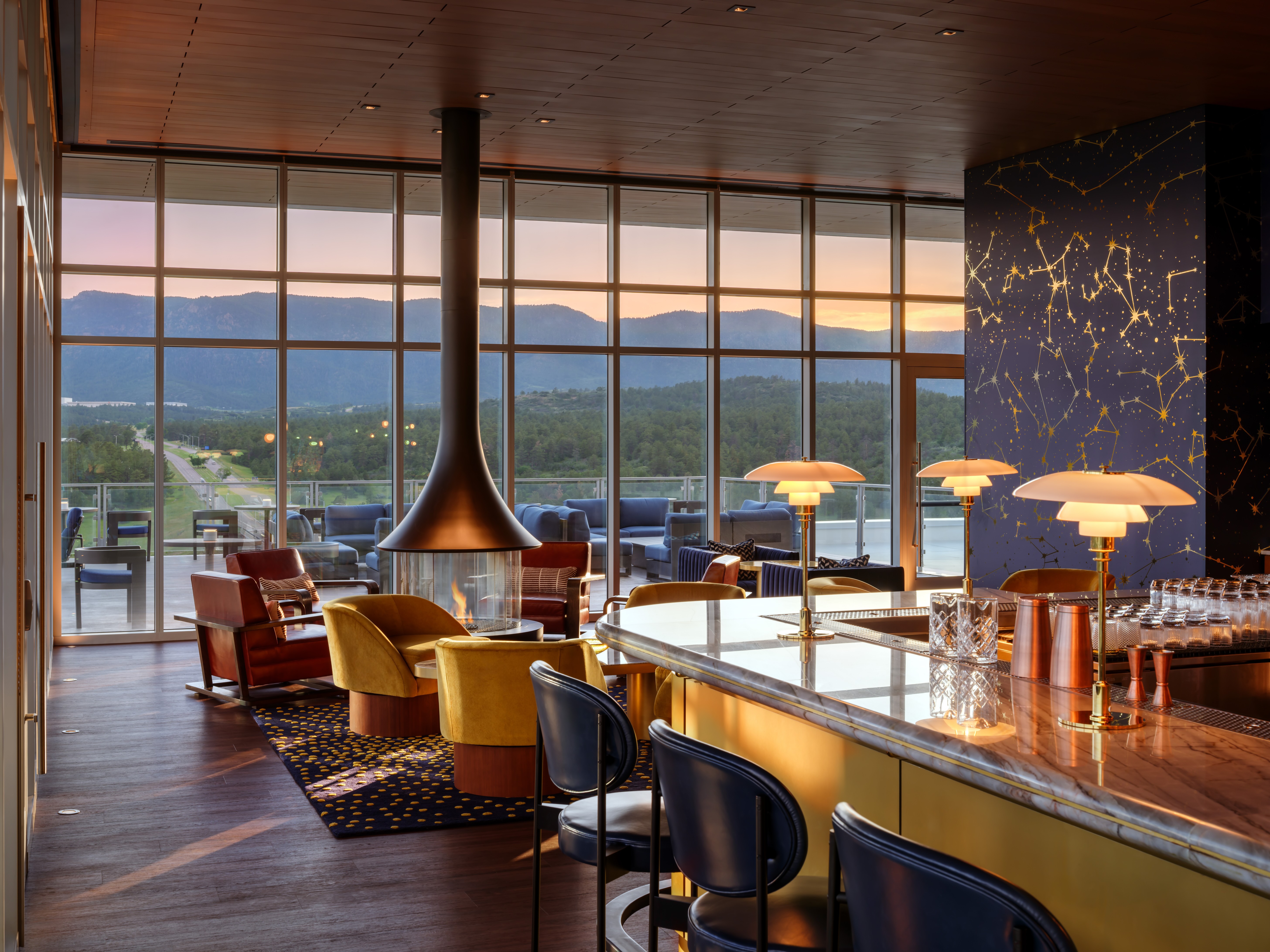 aviator-rooftop-bar-overlooking-the-academy