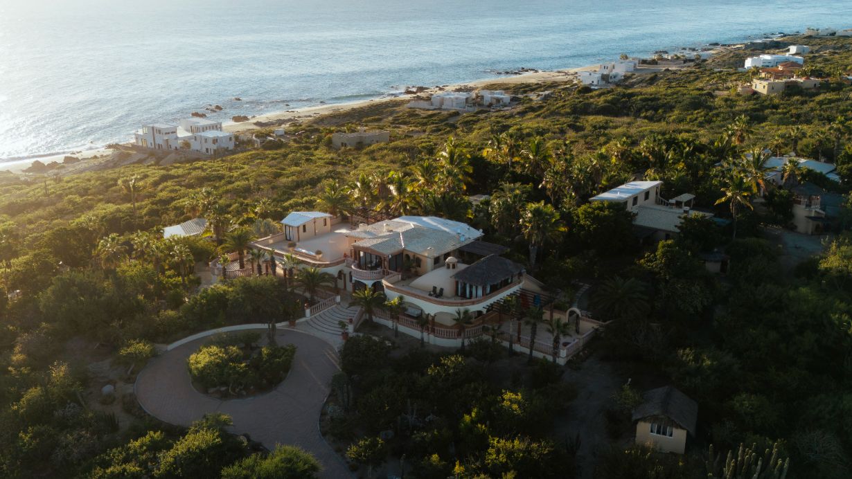 set-on-bajas-east-cape-la-valise-los-cabos-by-namron-hospitality