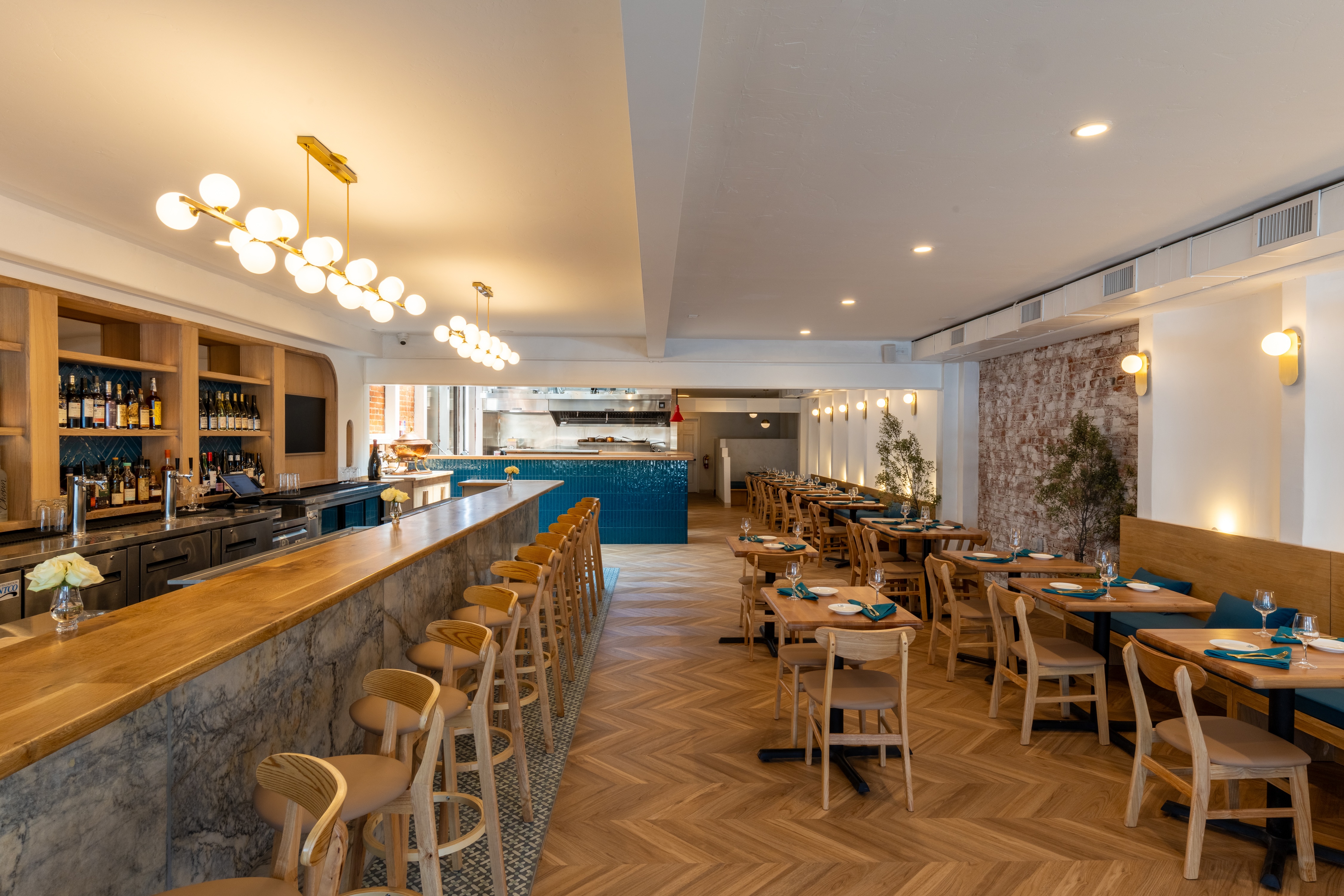 doms-taverna