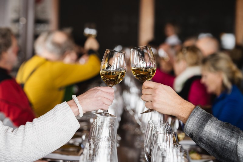 Steeps Grill & Wine Bar