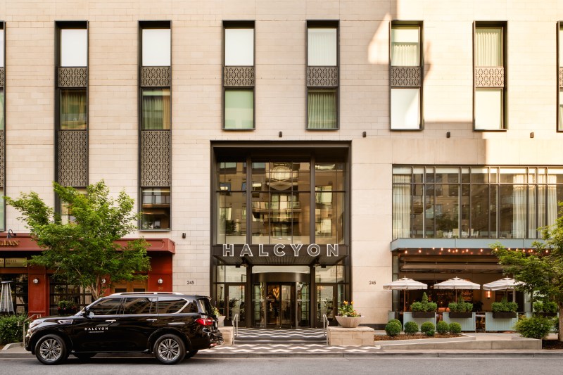 Halcyon, a hotel in Cherry Creek