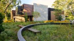 Oaks Residence
