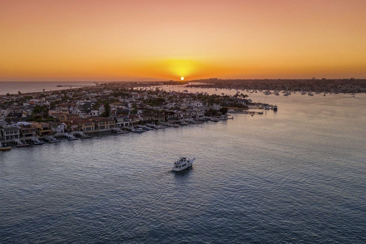 sunset-at-newport-harbor