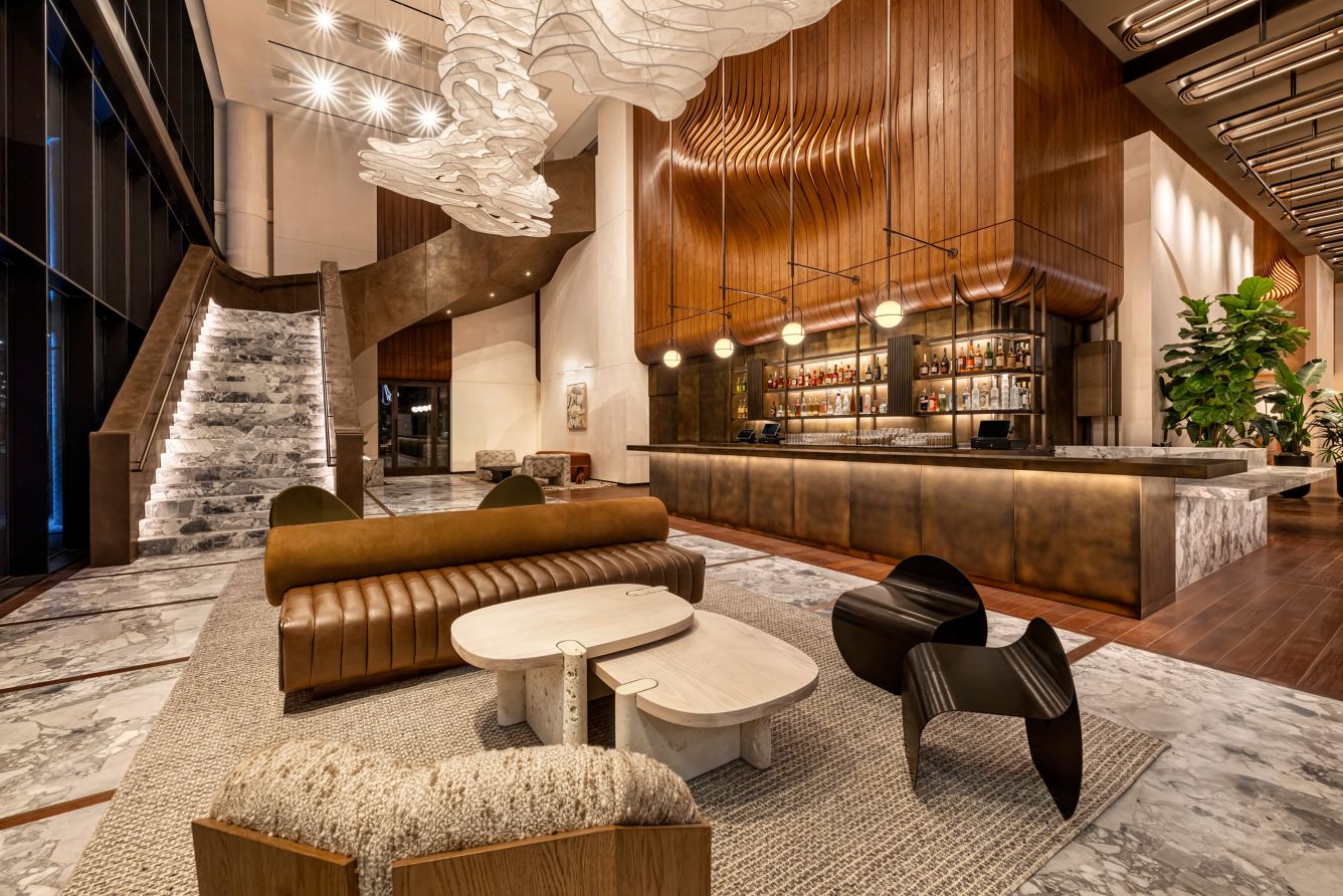 lobby-bar