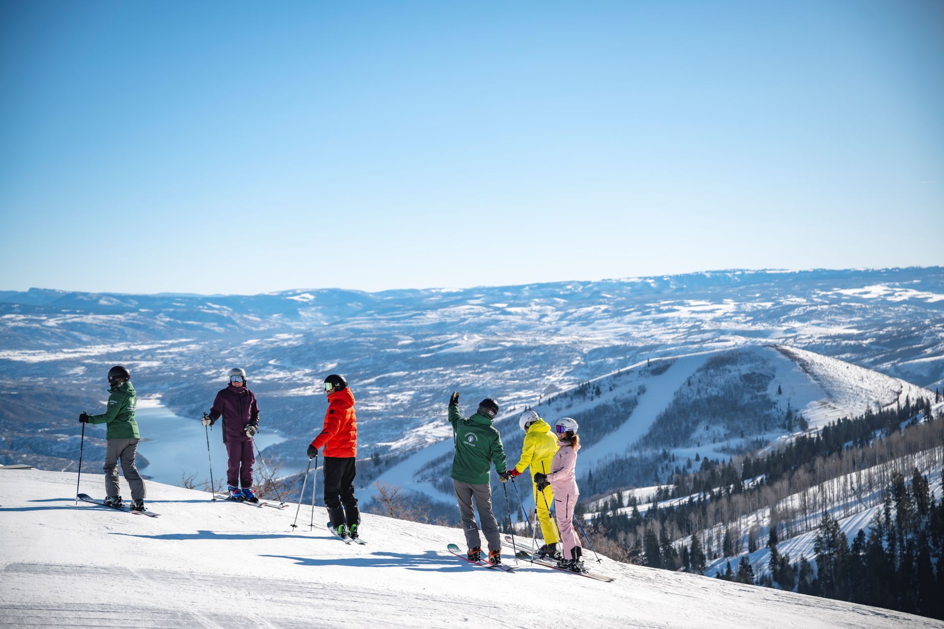 deer-valley-mountain-hosts-with-guests