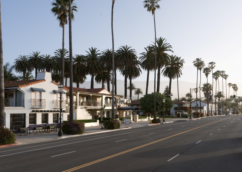 The Milo, Hotel by the Sea