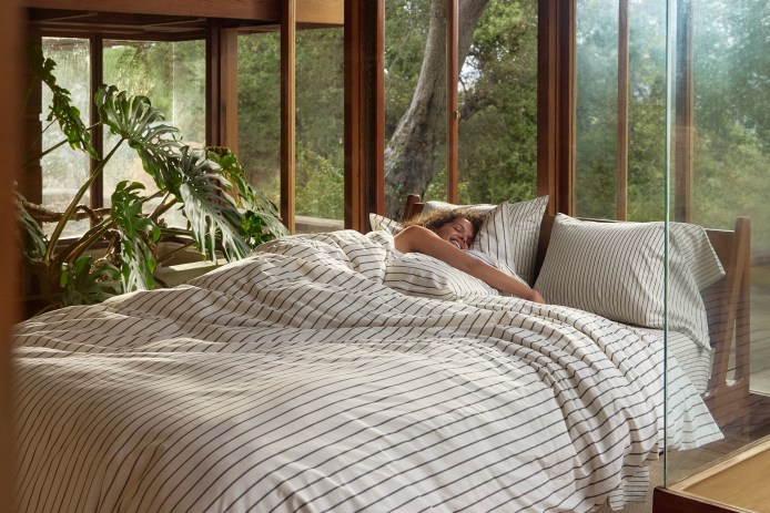 Parachute for Target Bedding