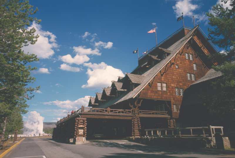 Yellowstone Signature Experience