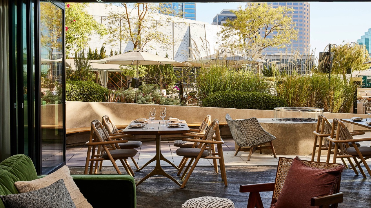 lounge-view-at-revival