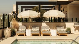 Rooftop Pool Hoxton DTLA