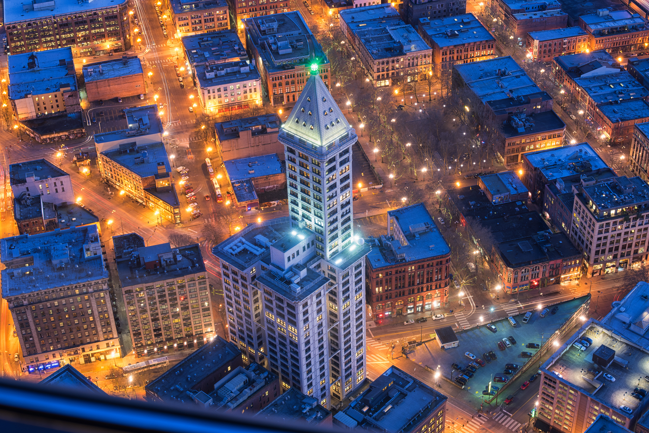 smith-tower-glowing-at-night