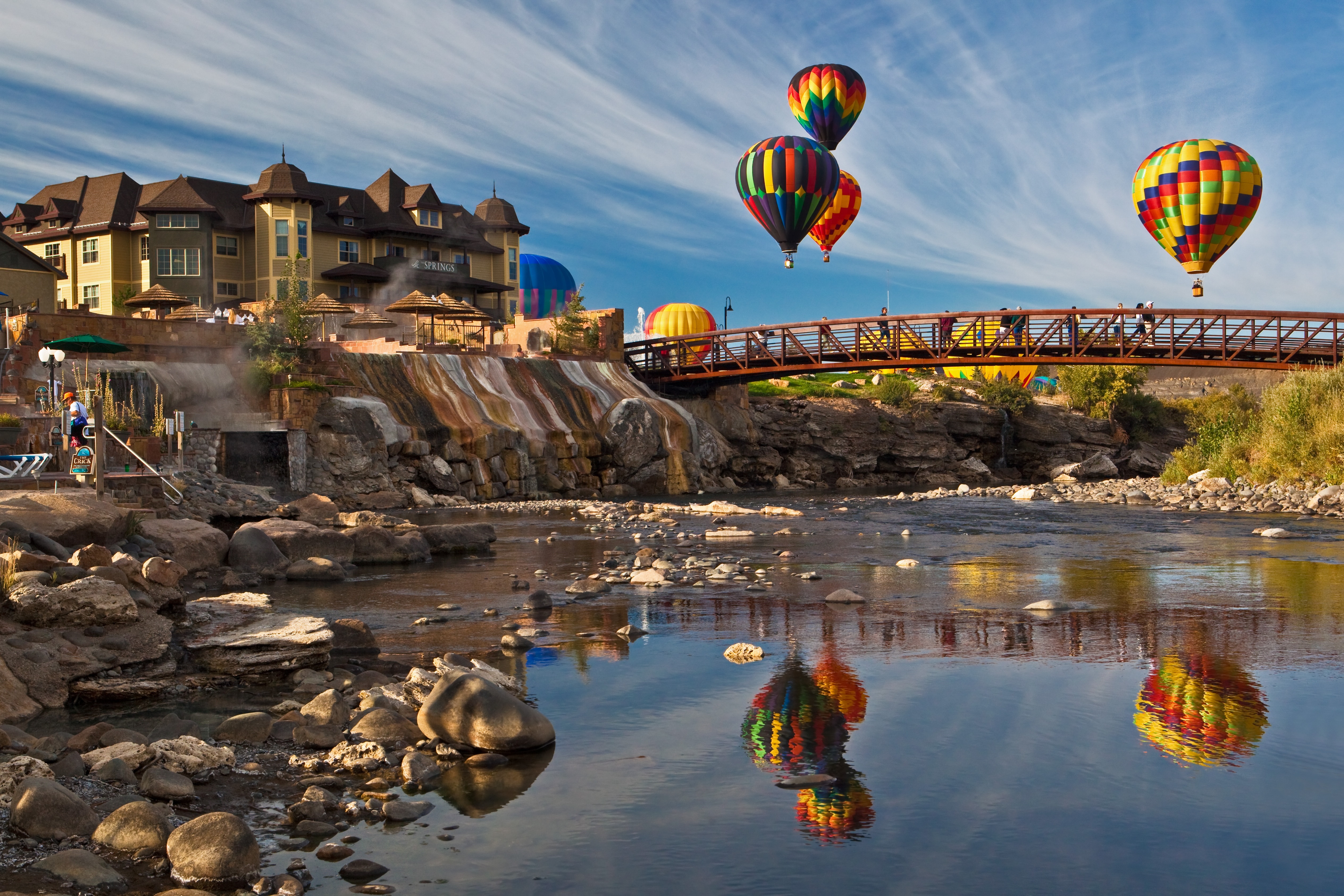 hot-air-balloons-over-pagosa-springs