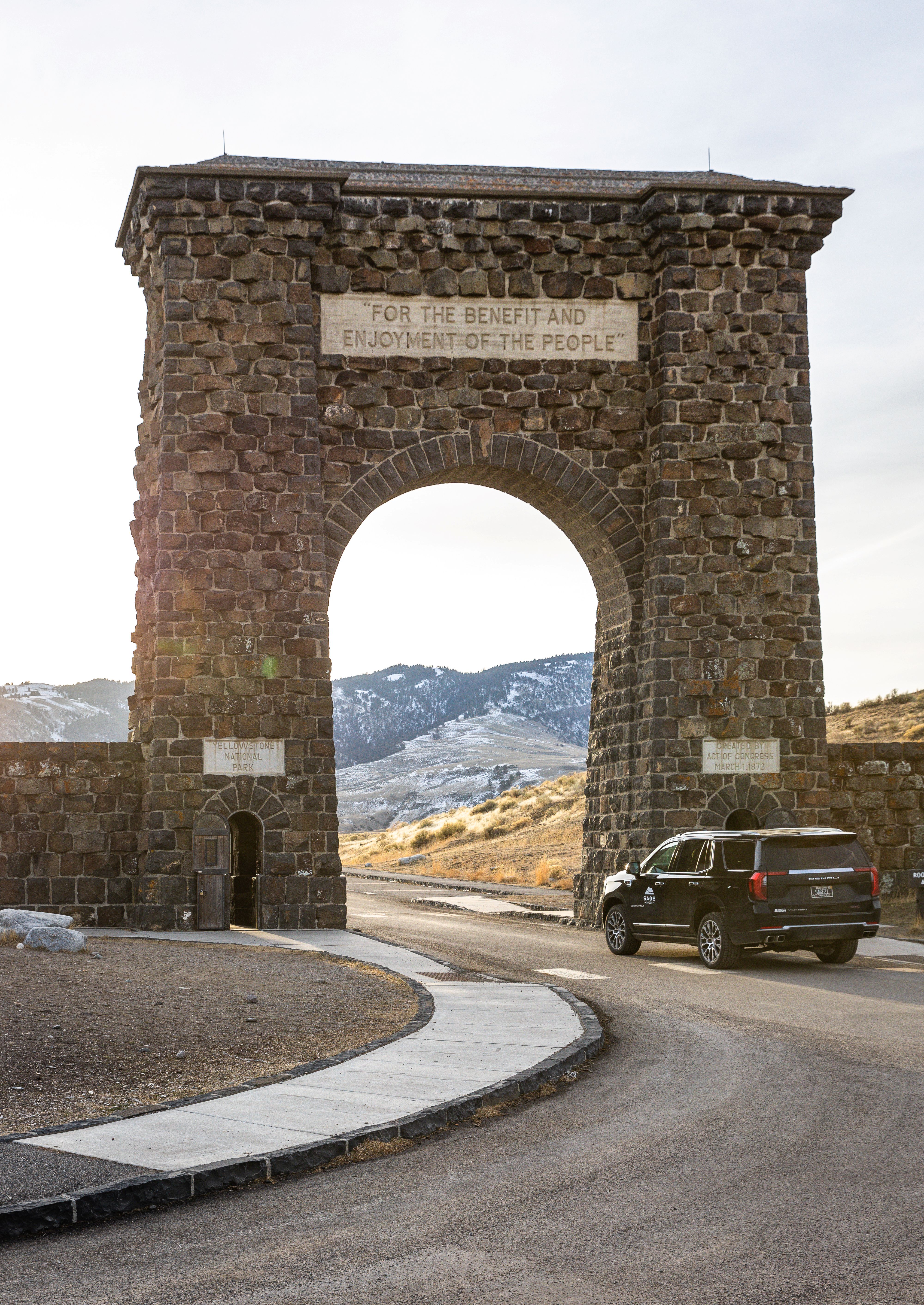 yellowstone-national-park-tours