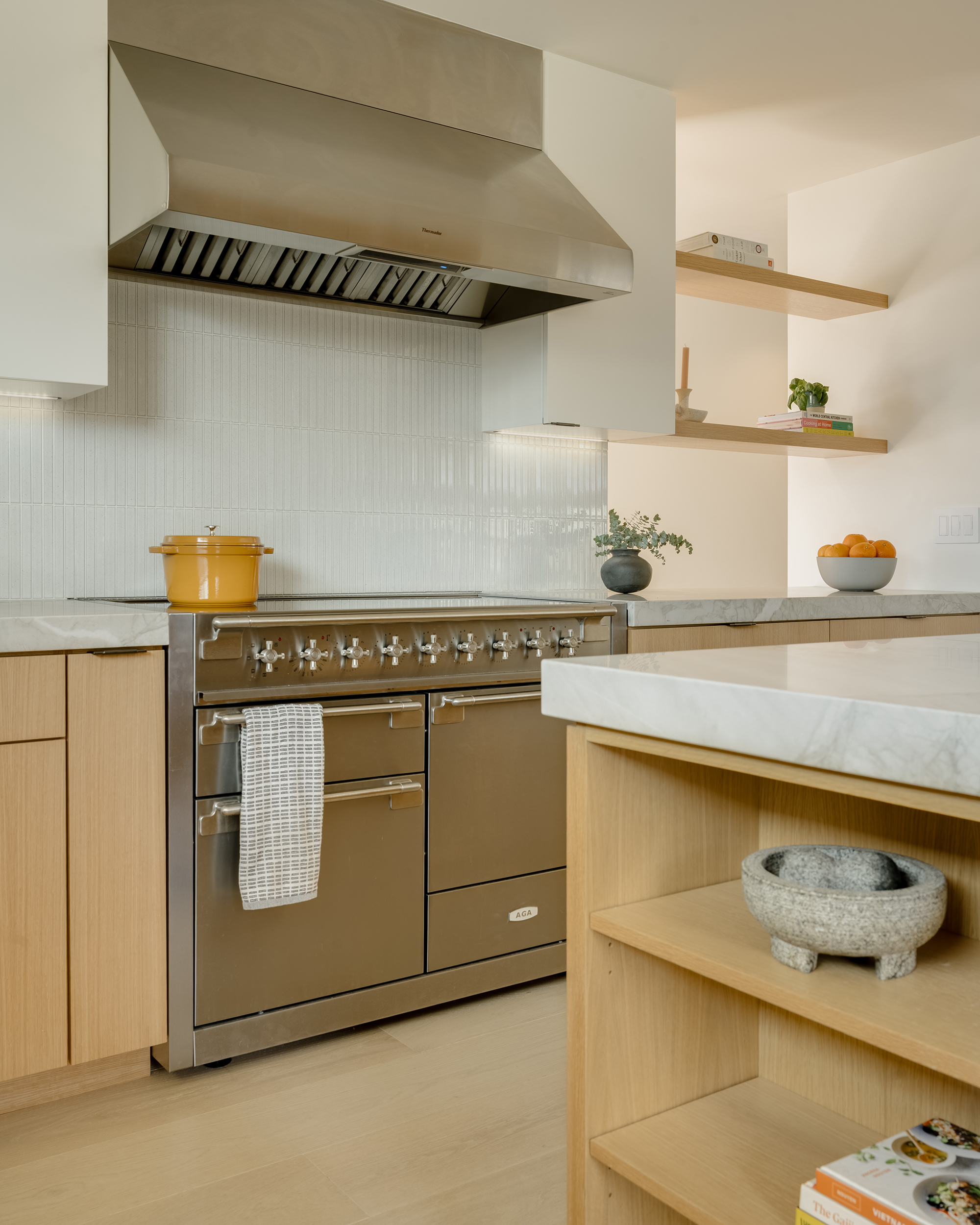 Stove Culver City House by Juliet Chang