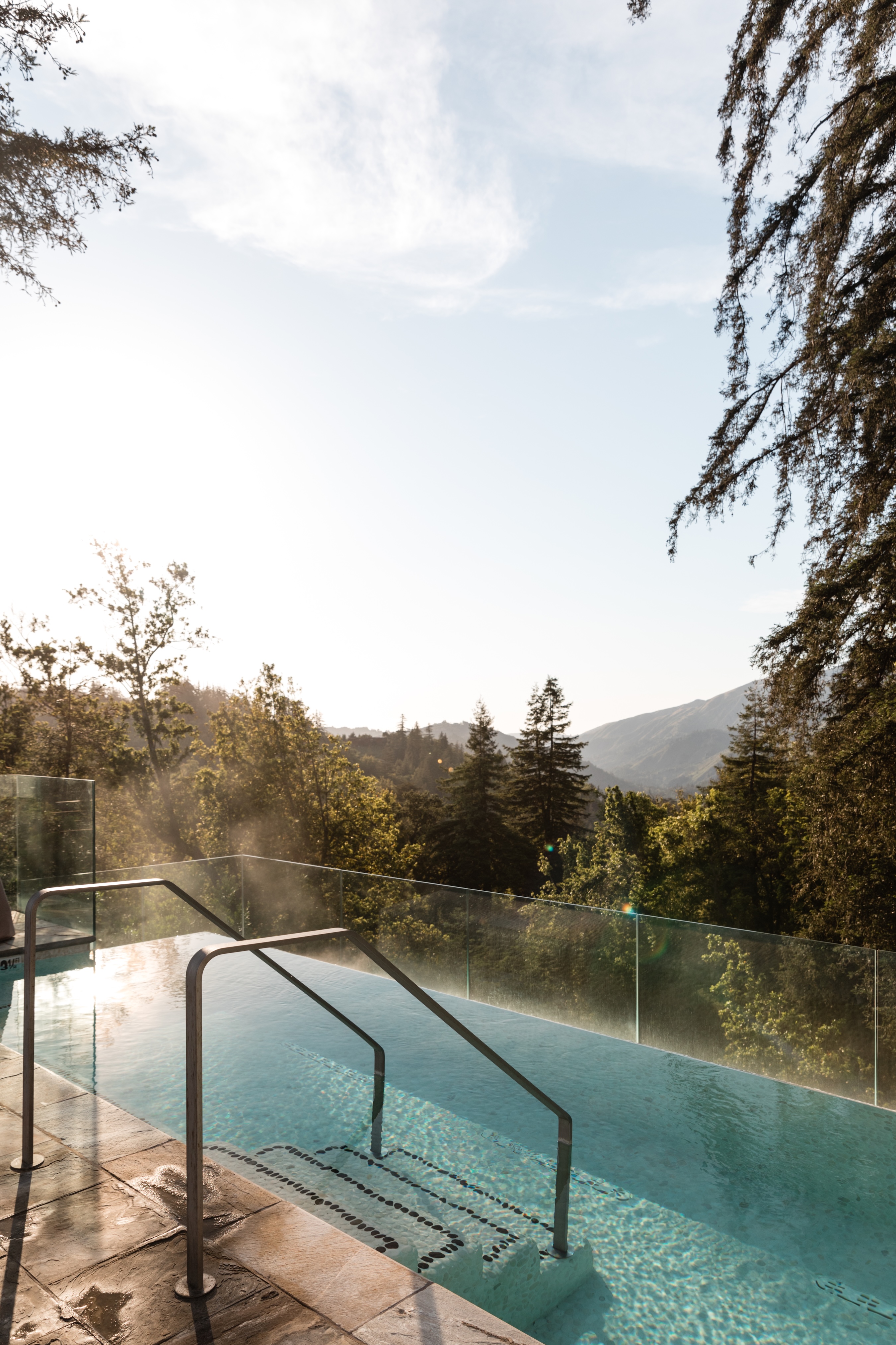 alila-ventana-big-sur-pool