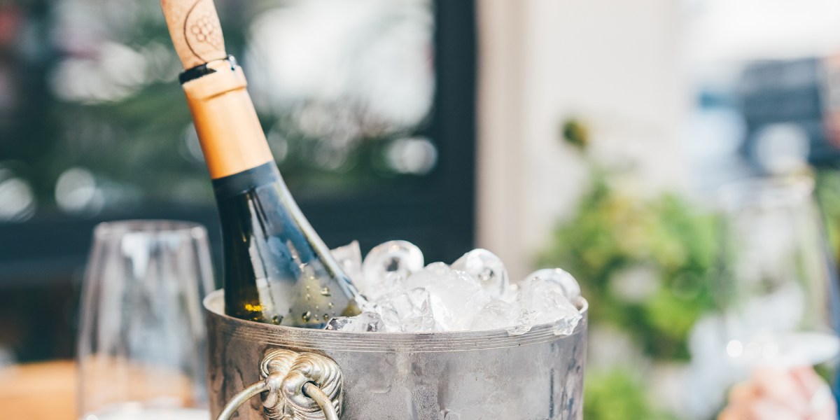 This Is How Long You Can Keep an Opened Wine Bottle, According to Sommeliers