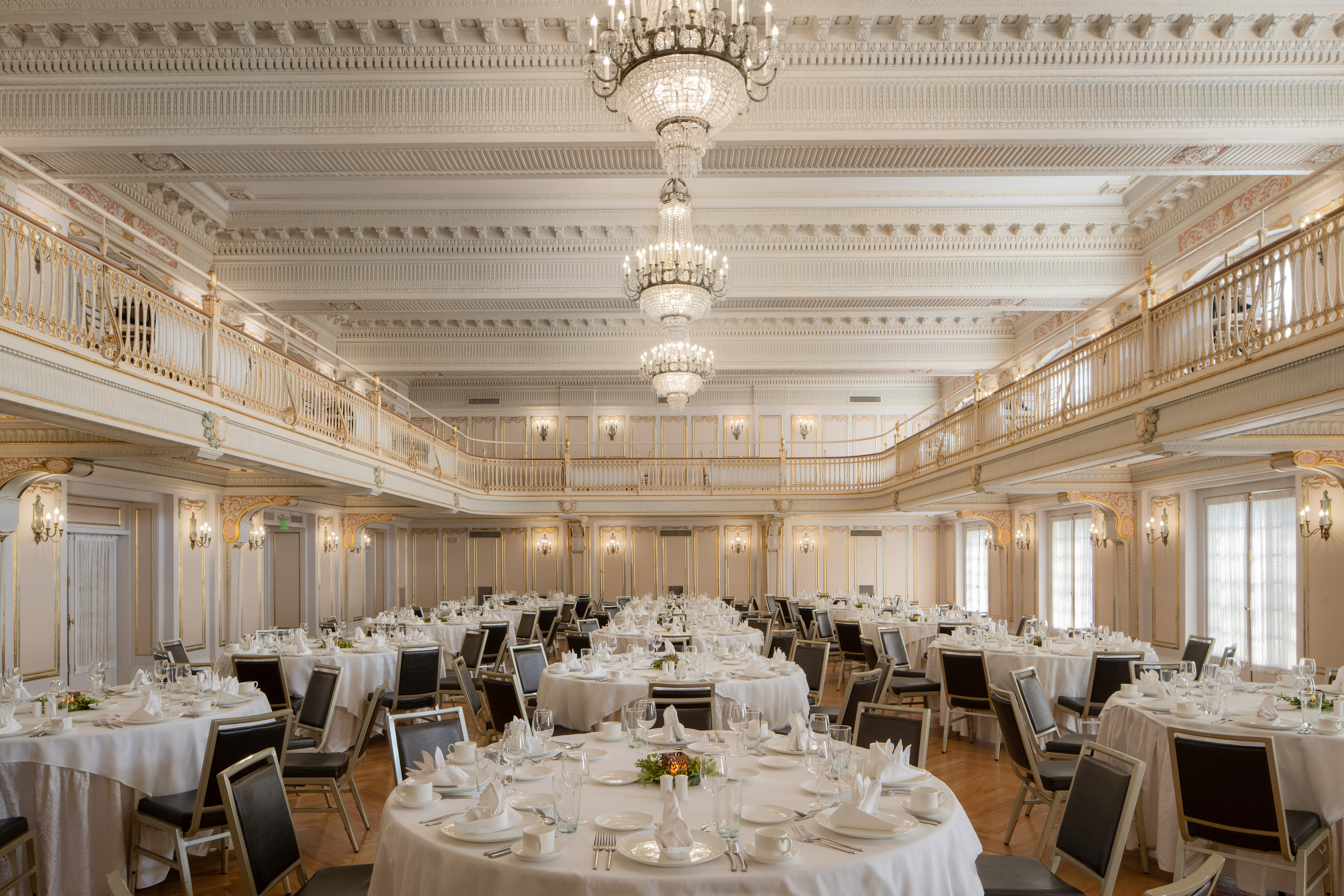 marie-antoinette-ballroom