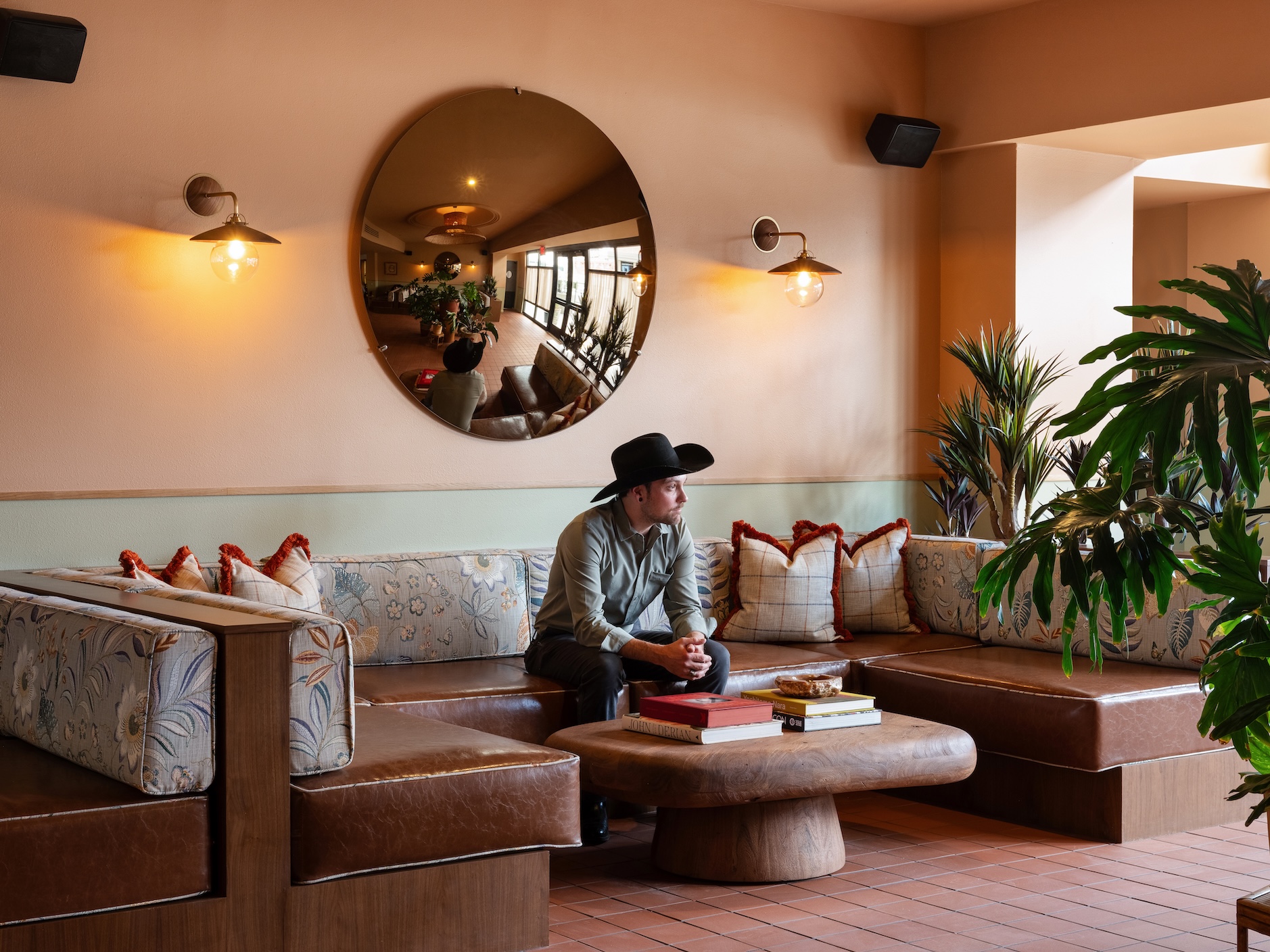a-lobby-moment-at-arrive-albuquerque