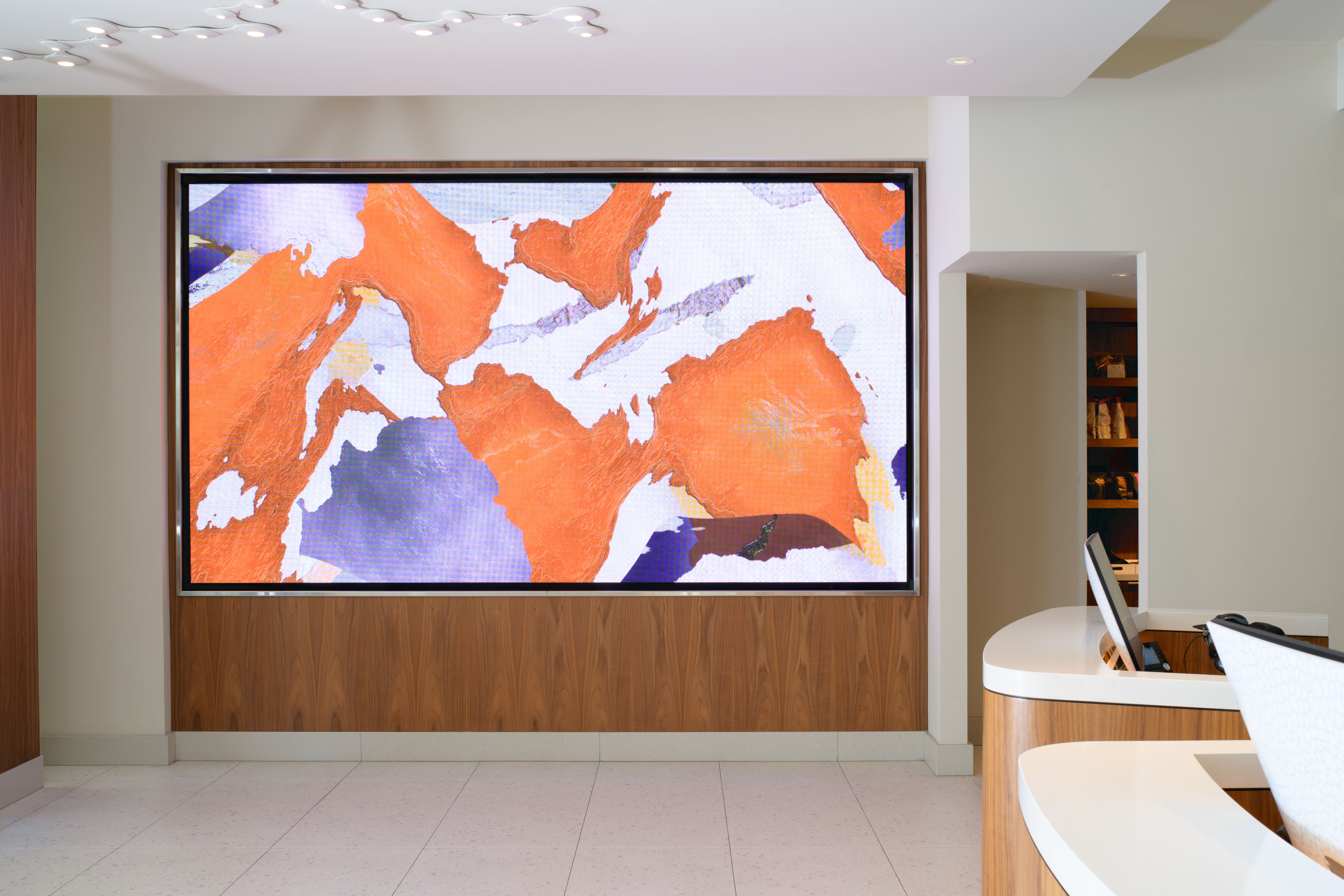 front-desk-of-luma-sf