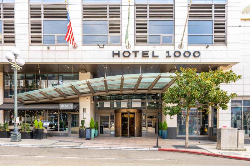 Hotel 1000