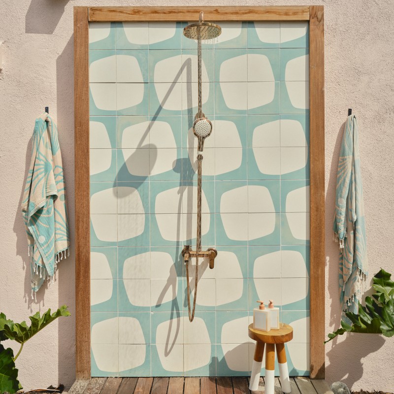 Tiled Outdoor Shower