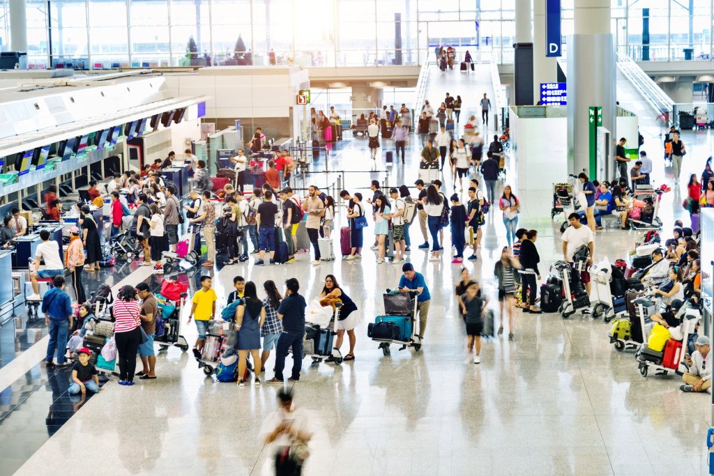 The 4 Design Flaws That Make Airports Way More Stressful