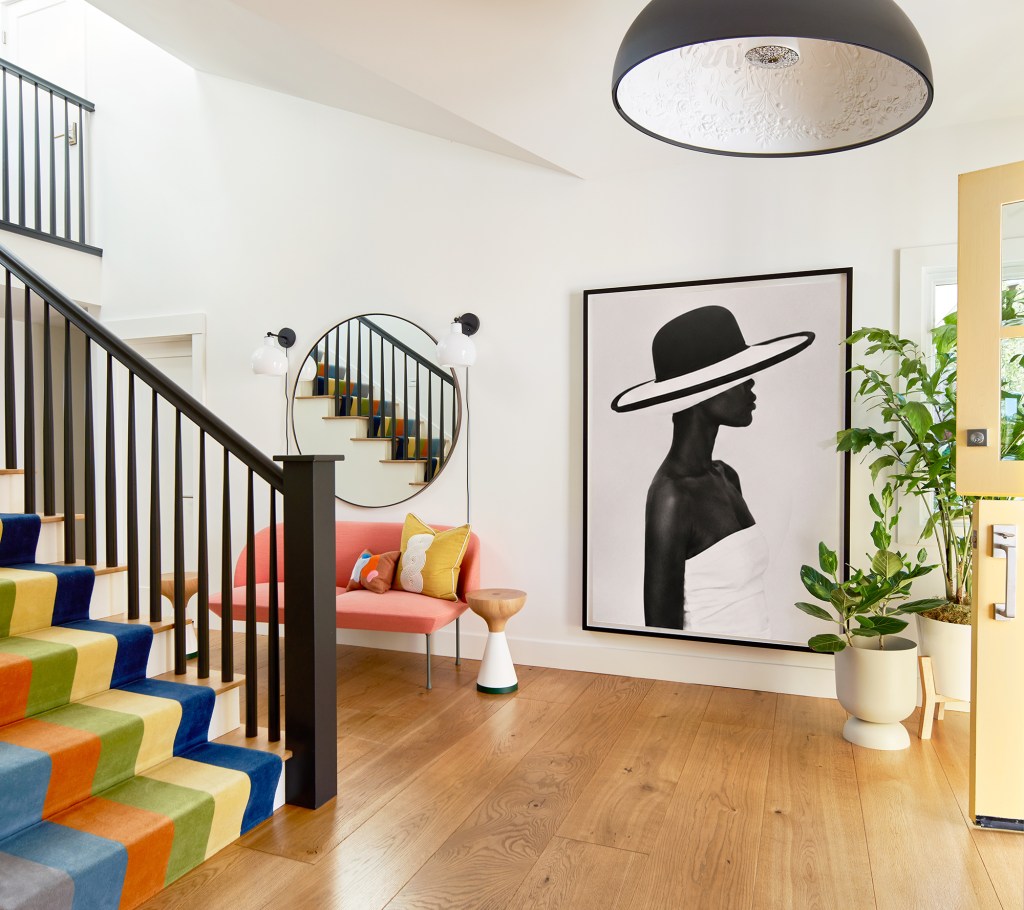 Entry Mill Valley House by Studio Munroe