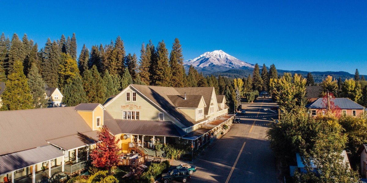 This Underrated Quirky Mountain Town in California Deserves a Visit