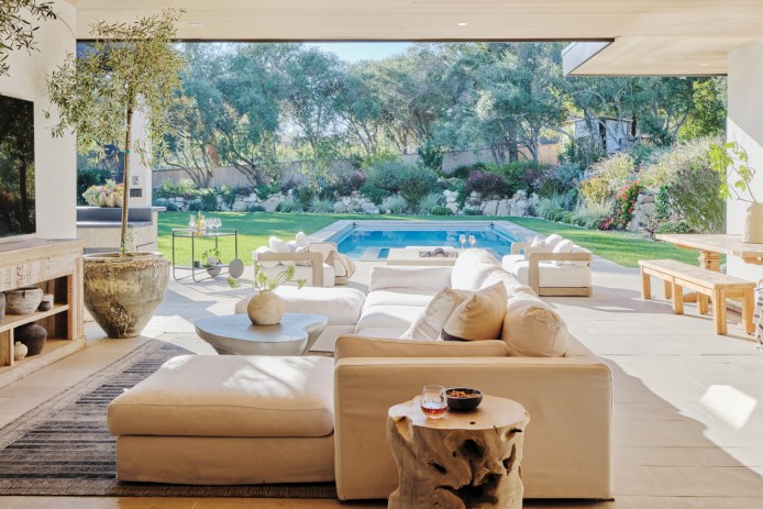 Indoor-Outdoor Living Room
